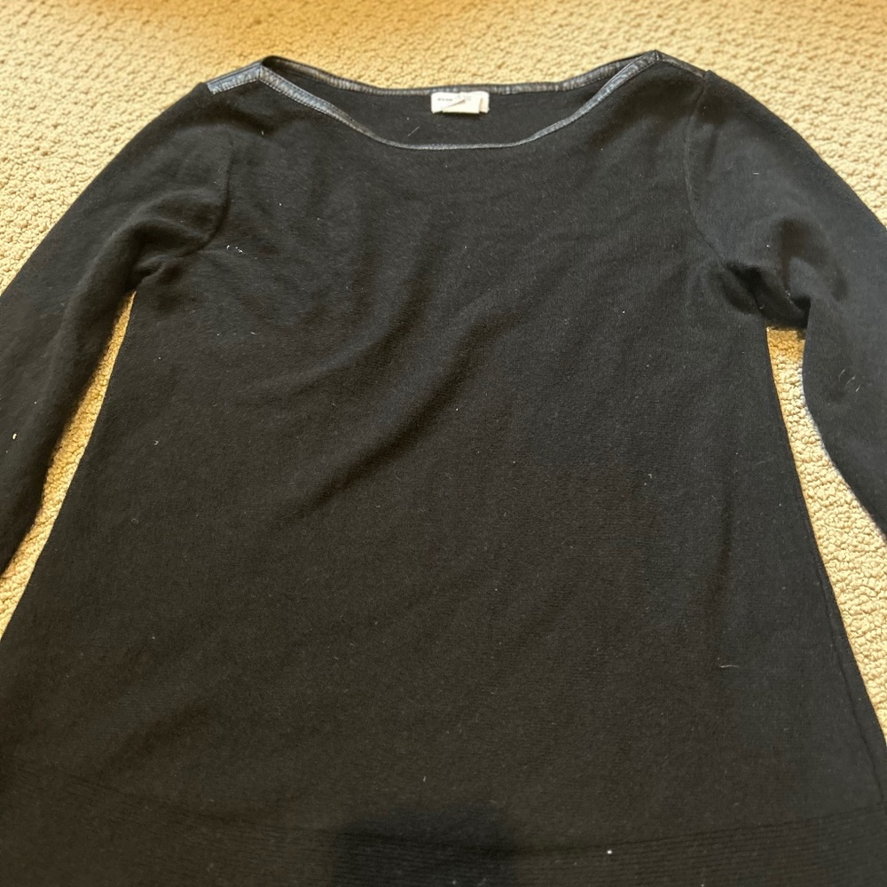 Club Monaco 100 percent cashmere black sweater